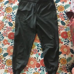 Rachel & Zoe Jogger Pant Size Medium NWOT GREEN GRAY Silky Smooth Poly Spandex
